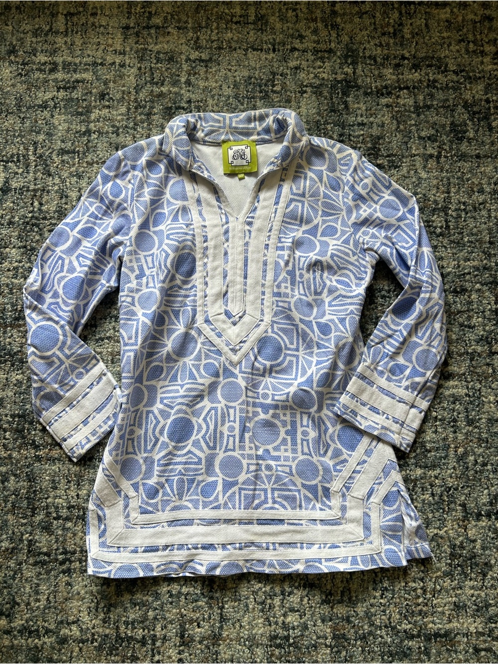 ·Elizabeth McKay· Blue and White Patterned Tunic Size XS